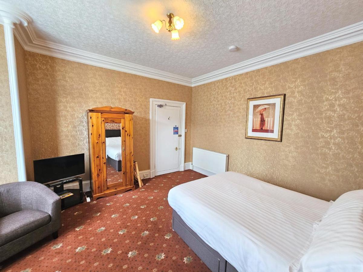 Abermar Guest House - Inverness Extérieur photo