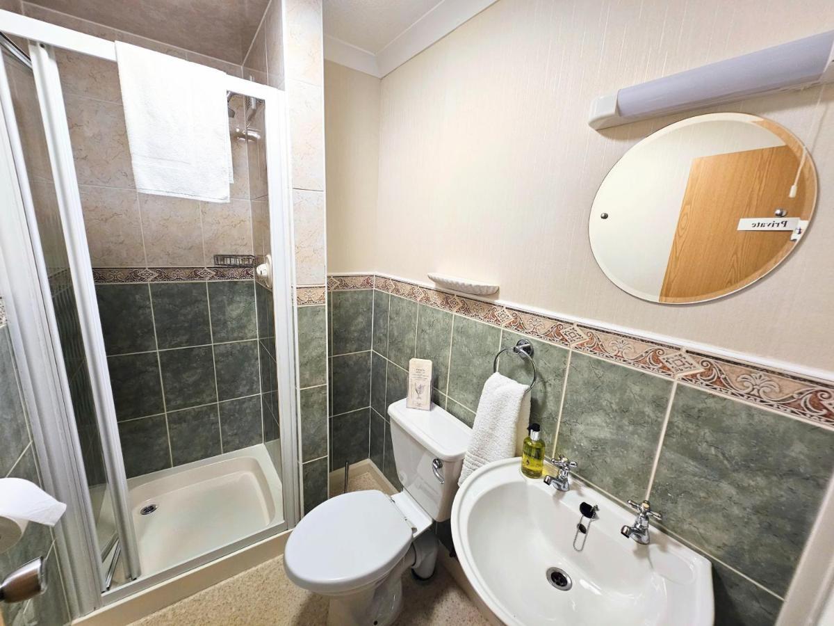 Abermar Guest House - Inverness Extérieur photo